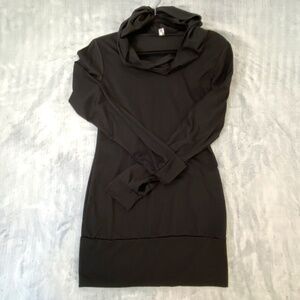 Artistic Taste Cross Neck Hooded Long Sleeve Top with Thumb Holes Sz Med Black